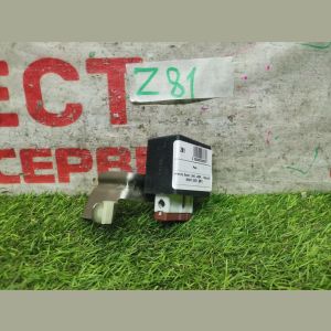 Реле Honda Saber UA4 J25A 2001 Z81