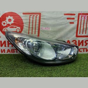 Фара правая Hyundai ix35 LM 2013 KC-142