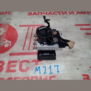 Блок ABS Infiniti FX35 S50 VQ35DE RE5R05A RC33 2006 М217
