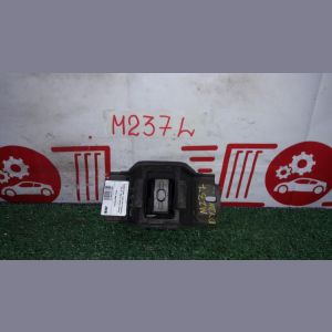 Подушка ДВС левая Mazda Demio DY3W ZJ-VE 2004 М237