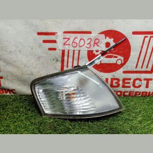 Габарит правый Nissan AD VFY11 QG15DE RE4F03B FQ38 2005 Z603
