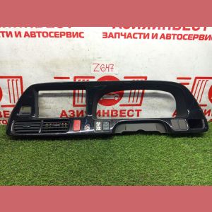 Рамка магнитофона Honda Odyssey RA6 F23A MGPA 2002 Z647