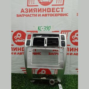 Рамка магнитофона Hyundai Tucson JM G4GC 2010 KC-390