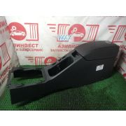 Бардачок между сидений Nissan Avenir RW11 QR20DE RE0F06A FP54 2002 V667