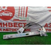 Стеклоподъемник передний правый Mazda Demio DW3W B3E 2000 М690