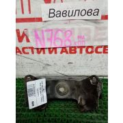 Подушка КПП Subaru Forester SF5 EJ20 TZ1A3ZB2AA 2000 N768