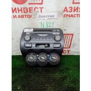 Блок управления отоплением и вентиляцией (Климат-контроль) Honda Fit GD1 L13A SWRA 2001 N821