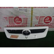 Решетка радиатора Toyota Ipsum ACM26W 2AZ-FE U140F -01A 2005 N793