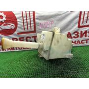 Бачок омывателя передний Nissan Cefiro A33 VQ20DE RE4F04B FN44 1999 N875