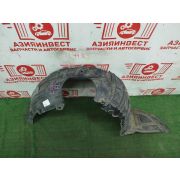 Подкрылок пластиковый передний левый