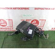 Коробка предохранителей Toyota Corolla ZRE152R 2ZR-FE U341E -04A 2010 AU-2004