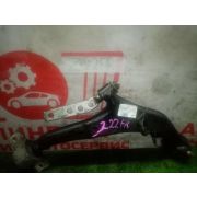 Рычаг передний нижний правый Nissan Cefiro PA33 VQ25DD RE4F04B FN40 1999 Z22