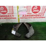 Брызговики передние комплект Toyota Corolla ZZE122 1ZZ-FE A245E -06A 2005 AU-1900