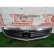 Решетка радиатора Honda Inspire UC1 J30A MRDA 2003 L86