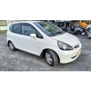 Радиатор двигателя Honda Fit GD1 L13A SWRA 2001 Z157