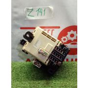 Коробка предохранителей Toyota TownAce Noah SR40G 3S-FE A45DL A02A 1998 Z141