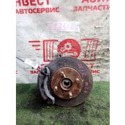 Ступица передняя левая Nissan Cube AZ10 CGA3DE RE4F033 FQ38 2001 Z135