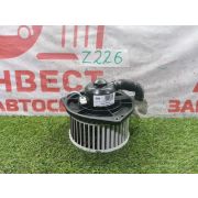 Мотор отопителя Nissan Liberty RM12 SR20DE RE0F06A FP54 1999 Z226