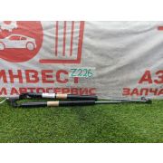 Амортизатор 5-й двери комплект Nissan Liberty RM12 SR20DE RE0F06A FP54 1999 Z226