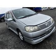 Ветровик передний правый Nissan Liberty RM12 QR20DE RE0F06A FP54 2002 AI-2077