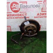 Ступица передняя левая Nissan Wingroad WFY11 QG15DE RS5F30A FB41 2003 Z104