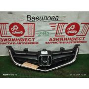 Решетка радиатора Honda Accord CL7 K20A MCTA 2003 Z112