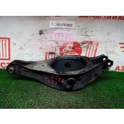 Рычаг задний нижний левый Nissan Presage TU31 QR25DE RE4F04B FT44 2005 Z193