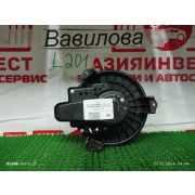 Мотор отопителя Toyota Wish ZGE20G 2ZR-FAE K311 -02A 2010 L201