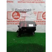 Коробка предохранителей Toyota Prius ZVW30 2ZR-FXE P410 -01A 2009 L204