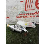 Главный тормозной цилиндр Nissan Qashqai KJ10 MR20DE RE0F10A GB64 2009 L213
