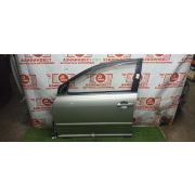 Дверь передняя левая Toyota Avensis AZT250 1AZ-FSE U241E -01A 2004 Z277