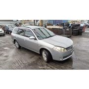 Бардачок консоли верхний Nissan Wingroad WFY11 QG15DE RE4F03B FQ40 2003 Z235