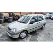 Бачок омывателя передний Toyota Raum EXZ10 5E-FE A244L -01A 2000 Z242