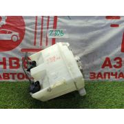 Бачок омывателя передний Toyota Wish ZNE10G 1ZZ-FE U341E -01A 2008 Z306