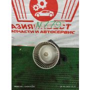 Мотор отопителя Nissan Cefiro A33 VQ20DE RS5F50A FG41 1999 N779