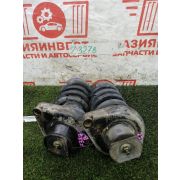 Стойки задние комплект Nissan Liberty RM12 QR20DE RE0F06A FP54 2003 Z327