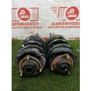 Стойки передние комплект Nissan Liberty RM12 QR20DE RE0F06A FP54 2003 Z327