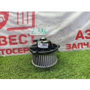 Мотор отопителя Mazda Demio DW3W B3-E FNC219090G 2001 Z386