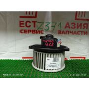 Мотор отопителя Mazda Demio DW3W B3-E FNC419090B 2002 Z371