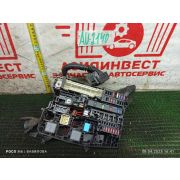 Коробка предохранителей Toyota Corolla ZRE152R 2ZR-FE U341E -04A 2011 AU-2140