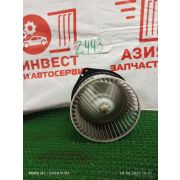 Мотор отопителя Nissan Liberty RM12 QR20DE RE0F06A FP54 2002 Z443