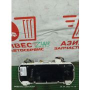 Щиток приборов Nissan Liberty RM12 QR20DE RE0F06A FP54 2002 Z443