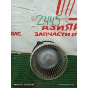 Мотор отопителя Toyota Ipsum ACM21W 2AZ-FE U241E -02A 2002 Z445