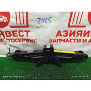 Домкрат Toyota Wish ZNE10G 1ZZ-FE U341E -01A 2007 Z425