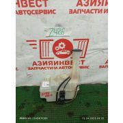 Бачок омывателя передний Toyota Raum EXZ10 5E-FE A244L -01A 2000 Z426