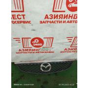 Решетка радиатора Mazda Familia S-Wagon BJ5W ZL-DE FD1119090G 2000 Z436