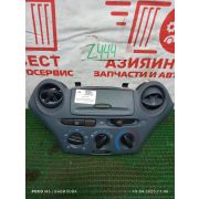 Блок управления отоплением и вентиляцией (Климат-контроль) Toyota Vitz SCP10 1SZ-FE U440E -02A 2000 Z444