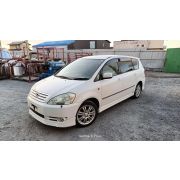 Панель передняя в салон Toyota Ipsum ACM21W 2AZ-FE U241E -02A 2002 Z445