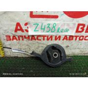 Подушка ДВС задняя Nissan Cube AZ10 CGA3DE RE4F03B FQ32 2001 Z438