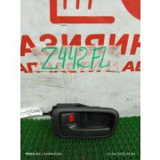 Ручка двери передняя внутренняя левая Toyota Caldina AT211G 7A-FE A245E -02A 1998 Z442